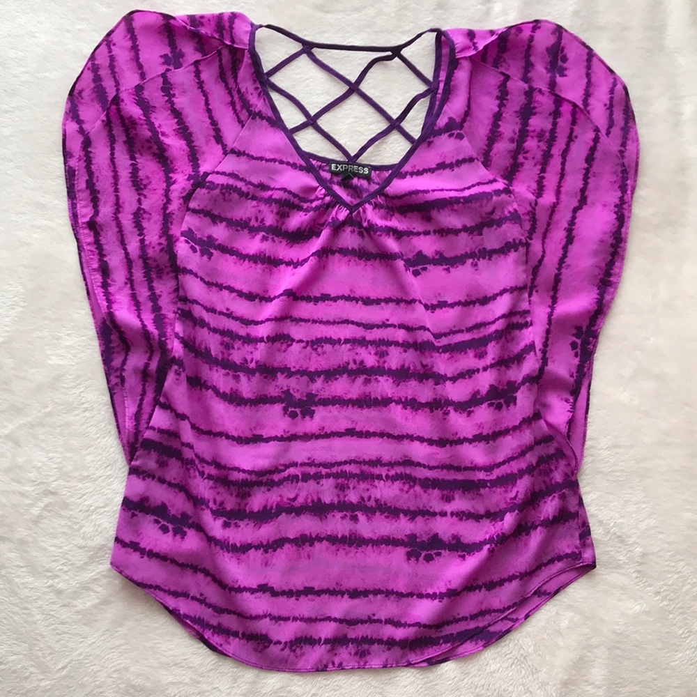 Express Top with Back Cutouts